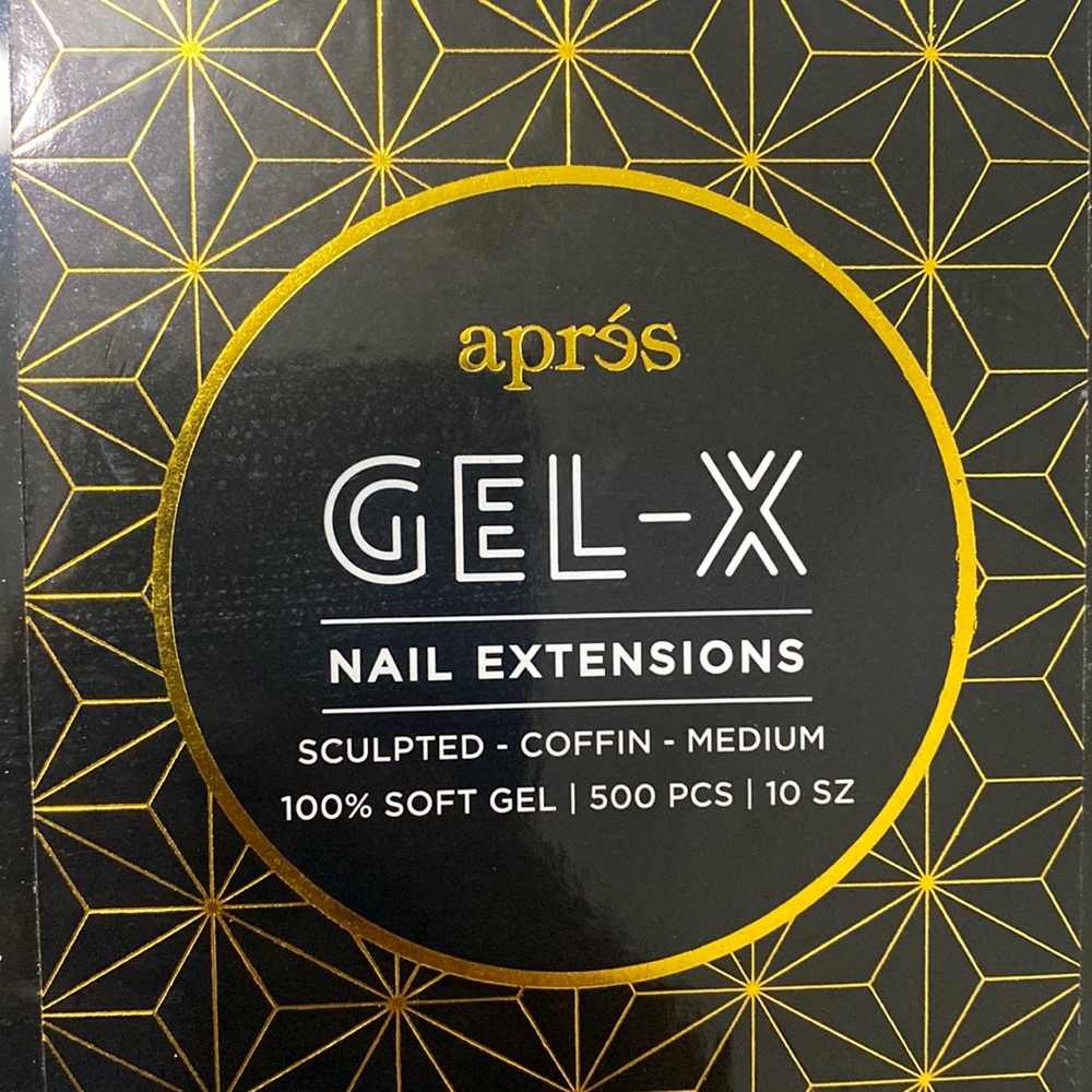 Après gel-x nail extensions